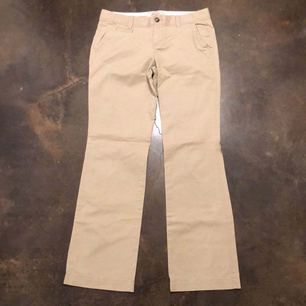 Old Navy Perfect Boot-Cut, size 6 regular